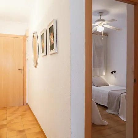 Apartment Uhc Ebromar *